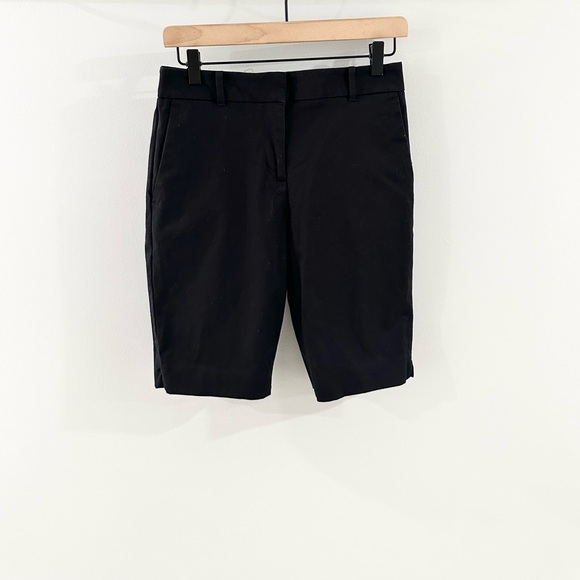 Ann Taylor Bermuda Shorts Black Size 0 - Picture 3 of 7